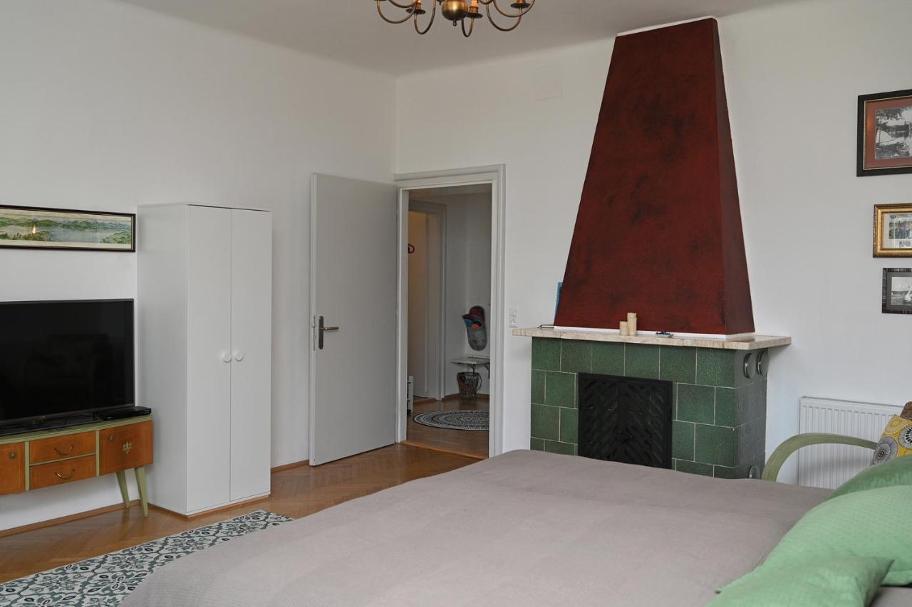Ferienwohnung Das Karawankenplatz! Haus der Geschenke-Carinthia Velden am Wörthersee Exterior foto